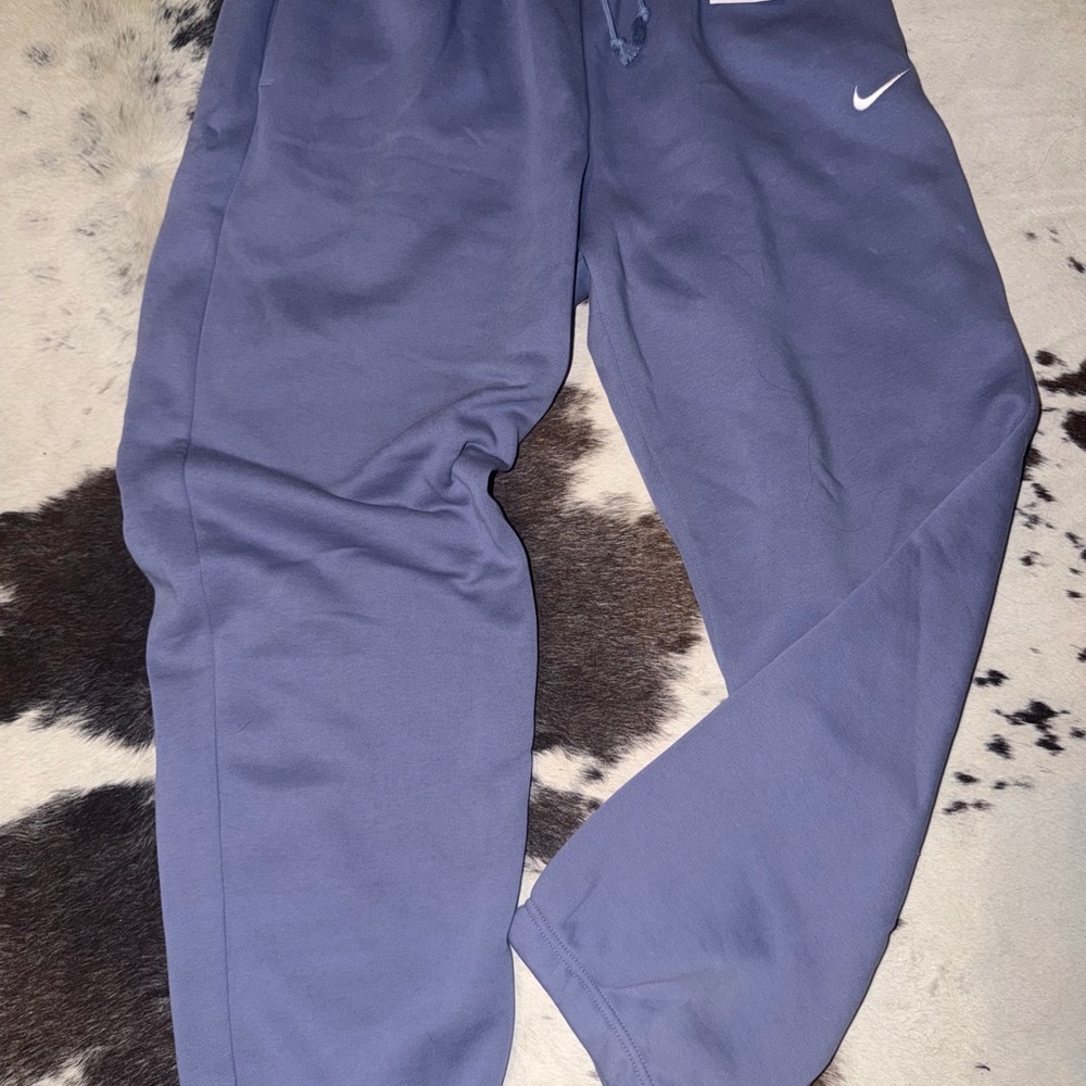 Nike sweats